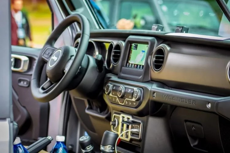 Are Jeep Wrangler Interiors Waterproof?