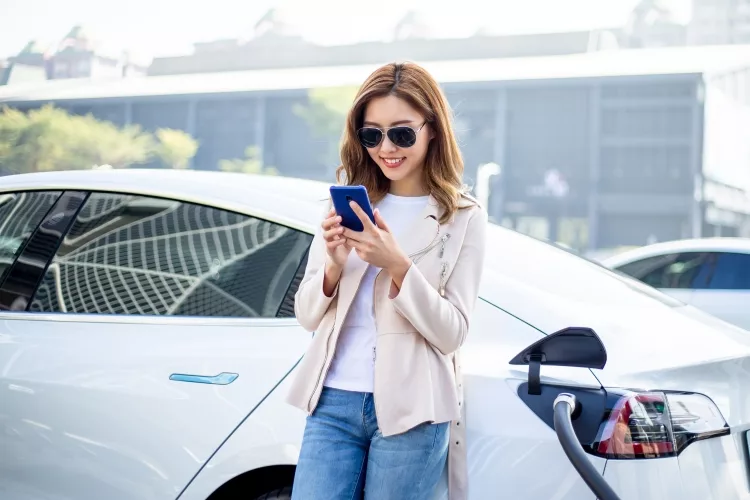 How Much Does It Cost to Tint Car Windows