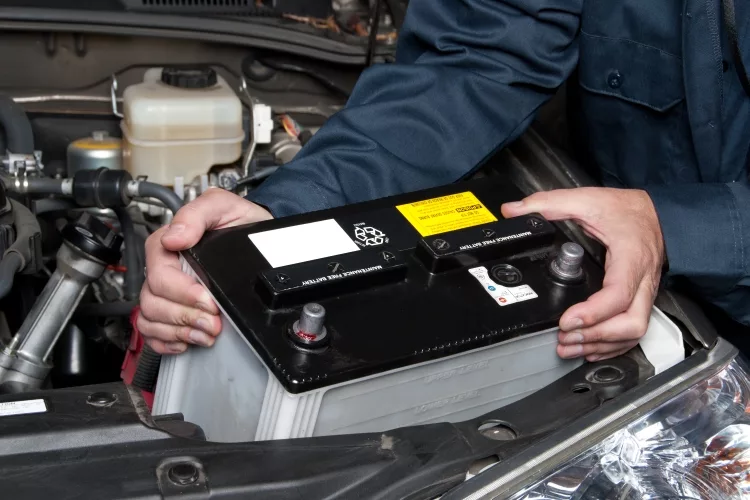 How to clean car battery terminals with vinegar