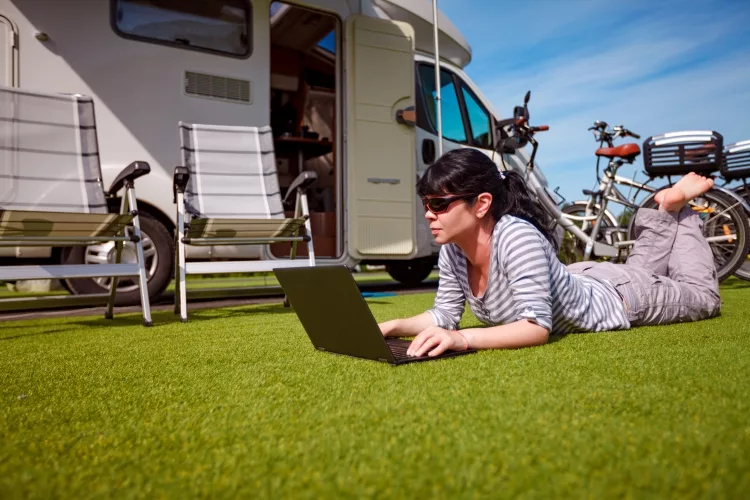 Top 6 Best WiFi Boosters for RV