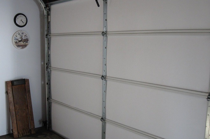 How to Buy the Best Garage Door Insulation Kit