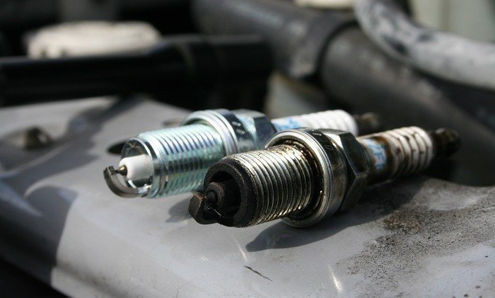 Symptoms Of Oil On Spark Plugs