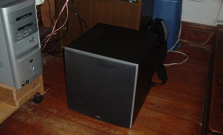 Polk Audio PSW10: High-Performance Powered Subwoofer